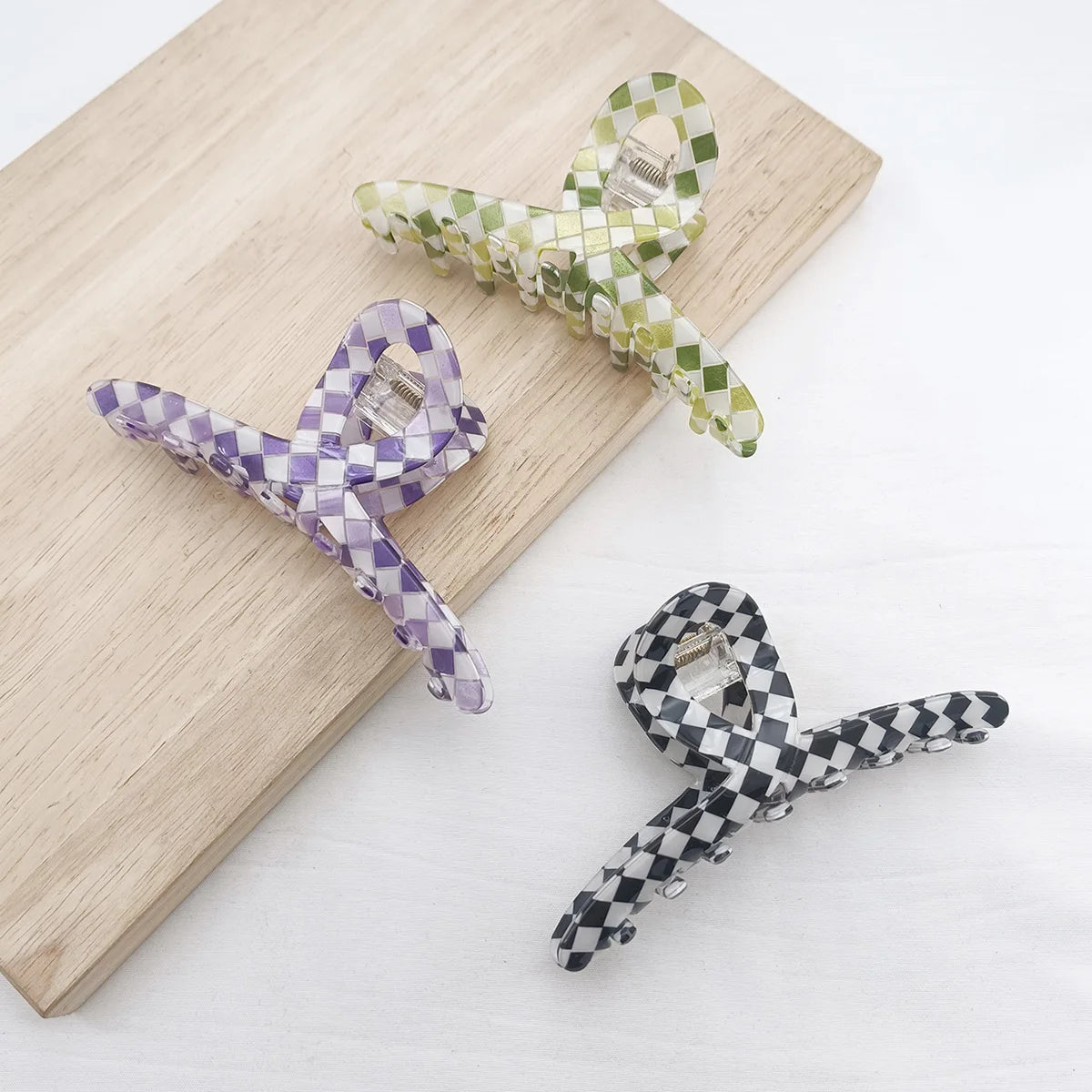 Vintage Checkered Acrylic Hair Claw Clip – Geometric Shark Clip Hair Claw Clip SWANS
