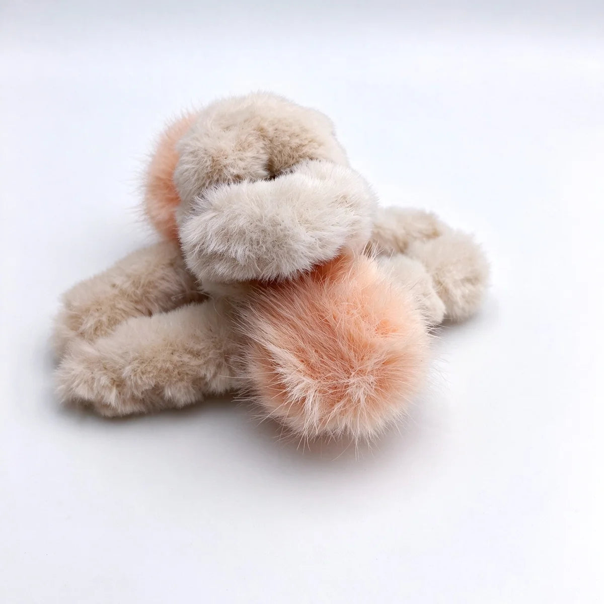 Winter Plush Faux Fur Hair Claw Clip Barrette for Women Hair Claw Clip SWANS 1 pc orange