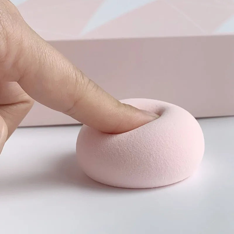 Soft Makeup Blender Sponge Puff – Wet & Dry Foundation Applicator Makeup Blender Sponge SWANS