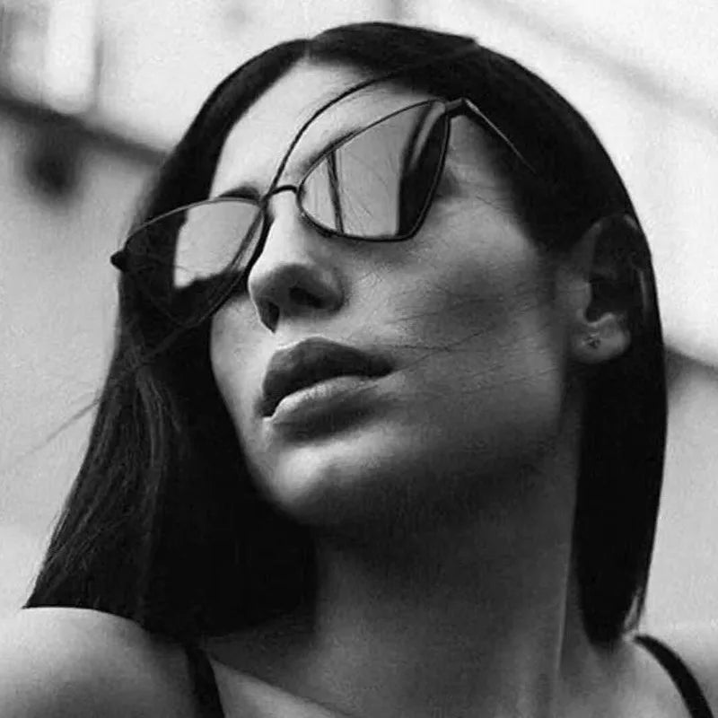 TOYEARN Cat Eye Sunglasses UV400 Metal Frame Punk Vintage Cat Eye Sunglasses SWANS