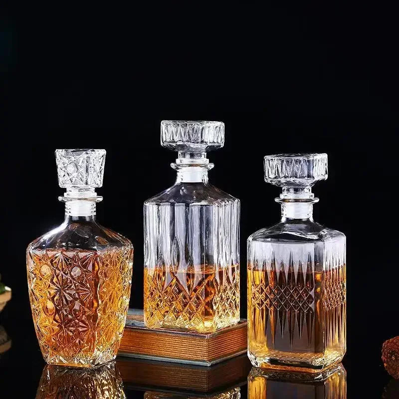 1000ml Lead-Free Glass Wine Decanter & Whiskey Carafe Glass Wine Decanter SWANS