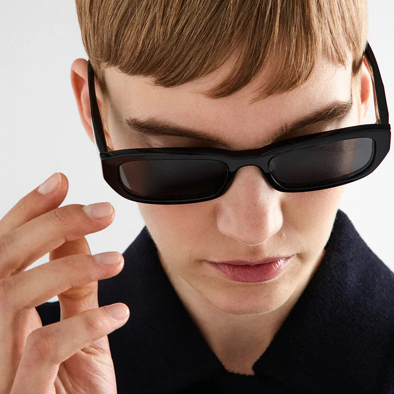 TOYEARN Square UV400 Sunglasses – Unisex Vintage Punk Style Square Sunglasses SWANS