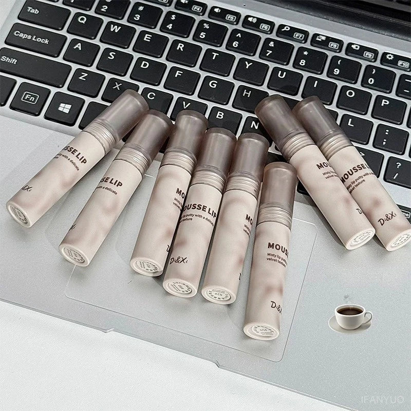 Velvet Matte Liquid Lipstick – Long-Lasting, 8 Shades Matte Liquid Lipstick SWANS