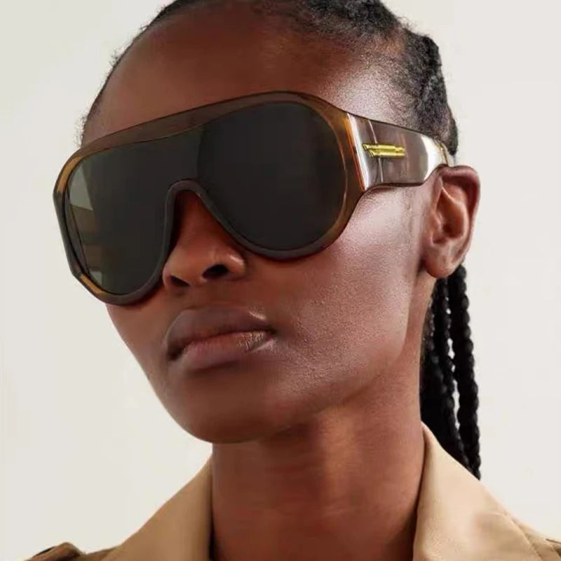 TOYEARN Oversized Y2K Punk Sunglasses – UV400 Unisex Fashion Sunglasses SWANS