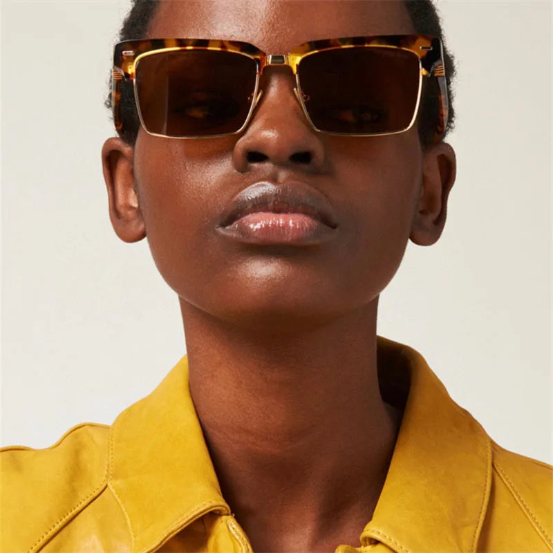 TOYEARN Square Punk Rivet Sunglasses UV400 Metal Frame Fashion Sunglasses SWANS