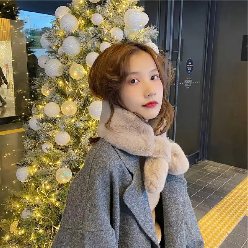 Women's Faux Rabbit Fur Collar Scarf – Plush Winter Wrap Faux Fur Scarf SWANS
