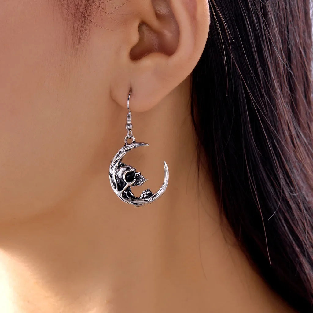 Gothic Skull Skeleton Drop Earrings – Halloween Costume Jewelry Gothic Drop Earrings SWANS