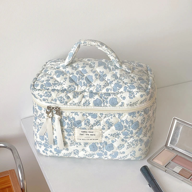 Vintage Rose Quilted Cotton Makeup Bag & Tote – Large Capacity Cosmetic Makeup Bag SWANS