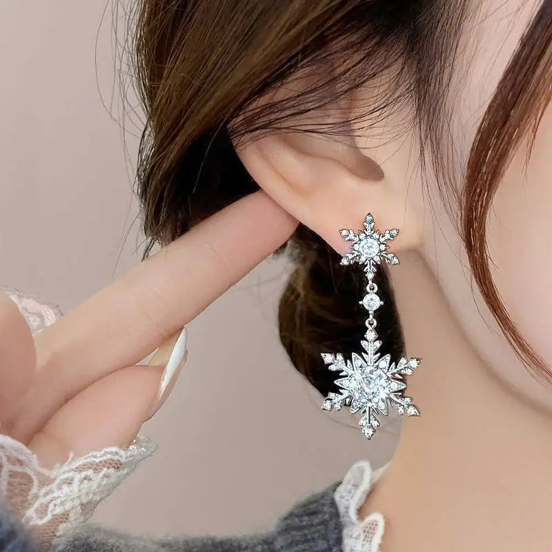 Snowflake Drop Earrings – Pearl Chain & Rhinestone Pendant Drop Earrings SWANS