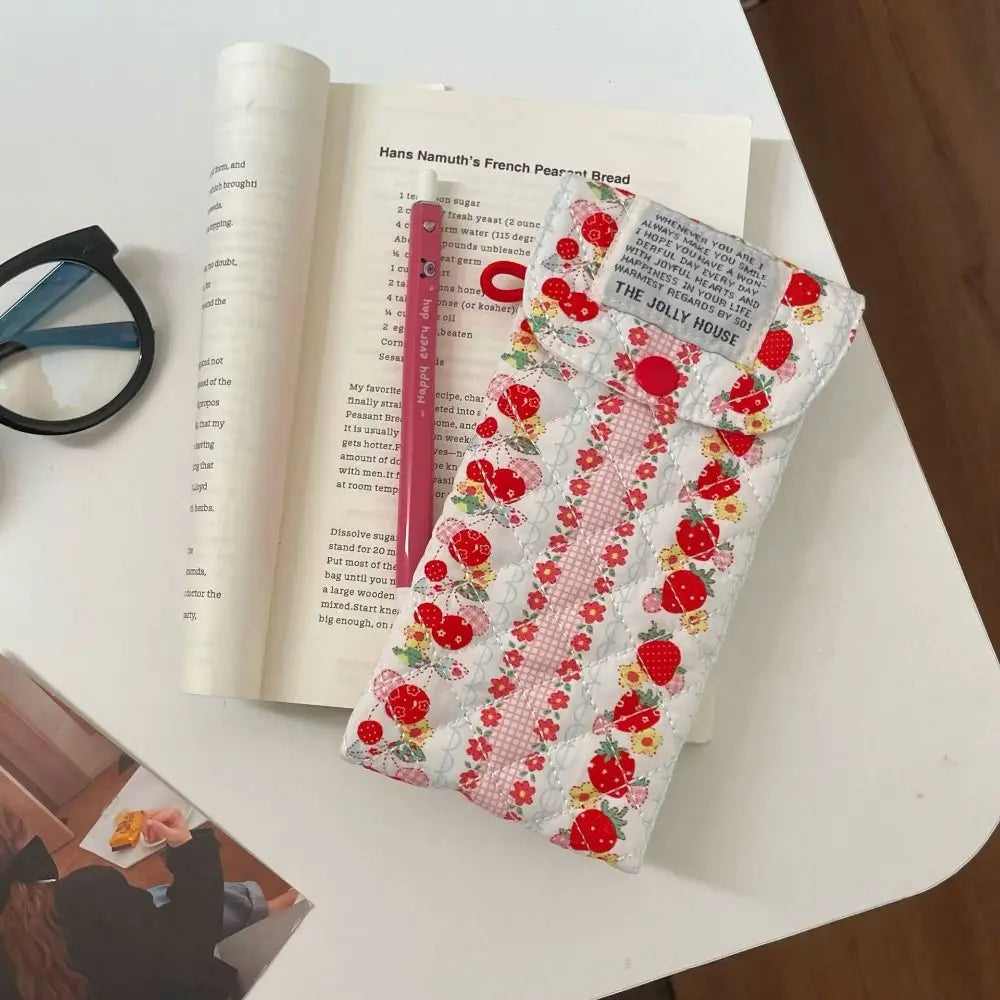 Strawberry Glasses Case – Fabric Sunglasses Pouch with Button Eyeglasses Case SWANS