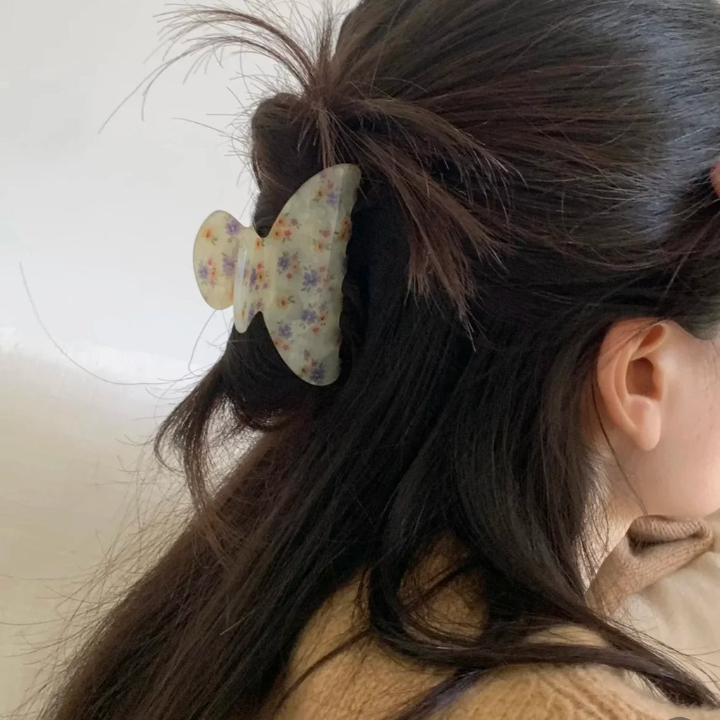 Floral Butterfly Acrylic Hair Claw Clip – Women & Girls Hair Claw Clip SWANS