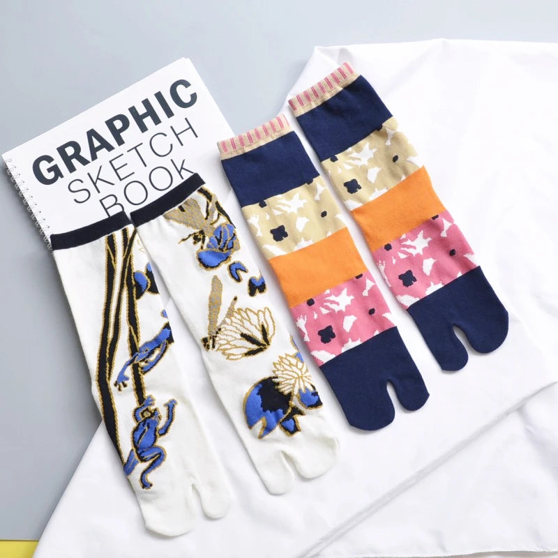Women's Cartoon Cotton Two-Toe Tabi Socks | Japanese Harajuku Tabi Toe Socks SWANS