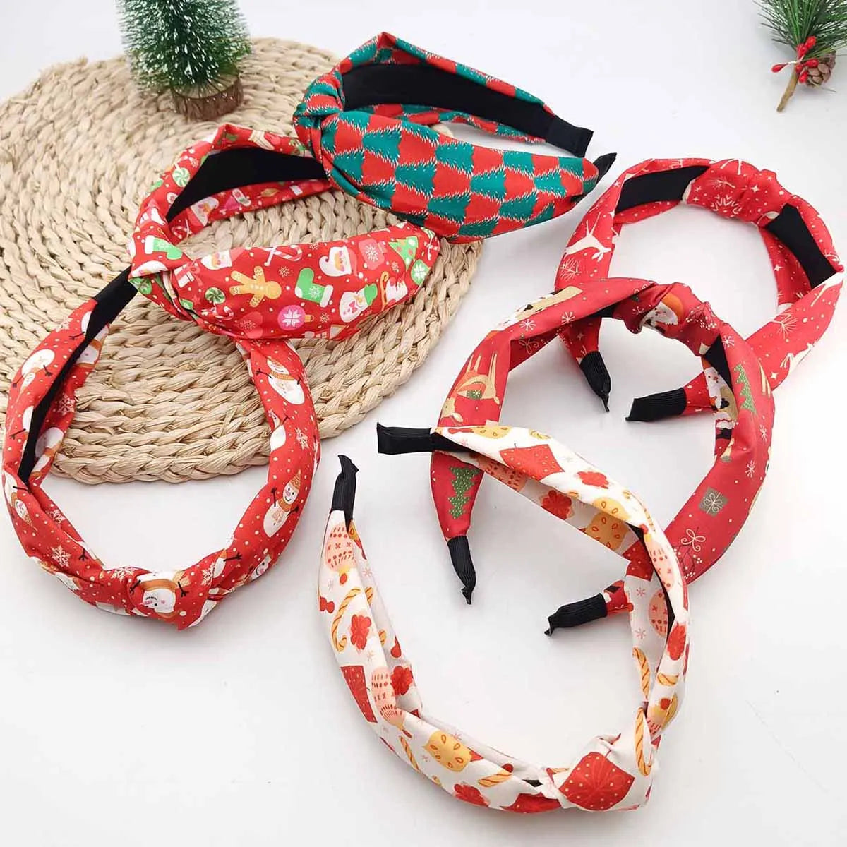 Christmas Wide-Edge Knotted Headband for Women | Festive Hair Headband SWANS