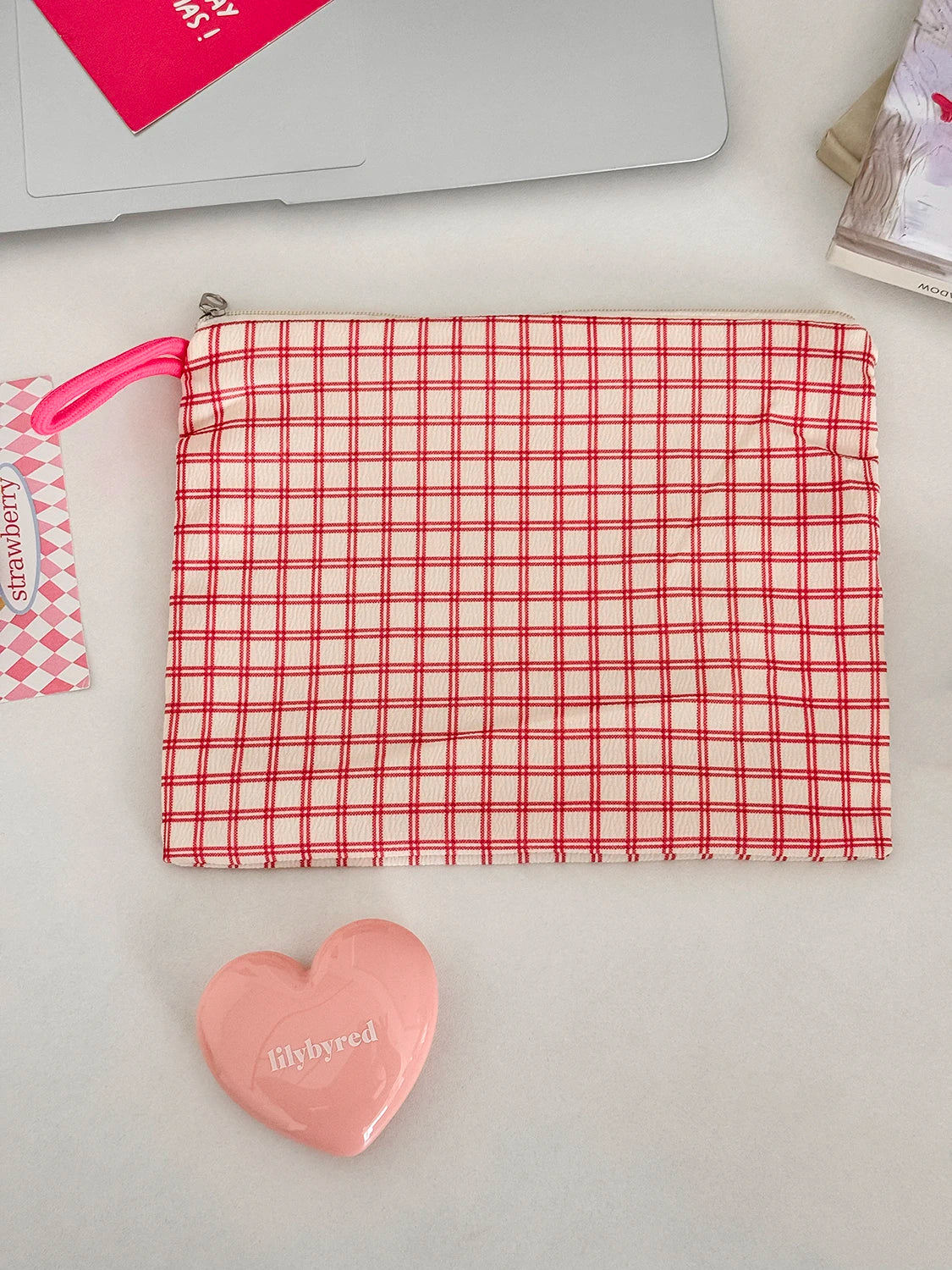 Grid Makeup Storage Bag – Travel Organizer Pouch for Cosmetics Makeup Storage Bag SWANS Red L
