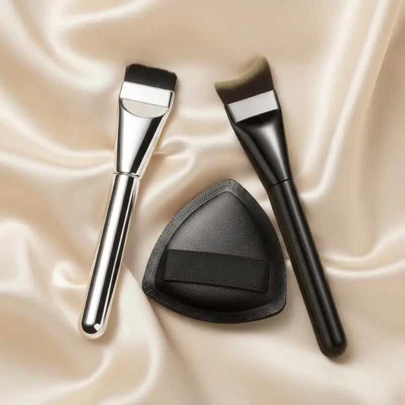 YOVIP 3-Piece Foundation Brush & Makeup Sponge Set Makeup Brush Set SWANS