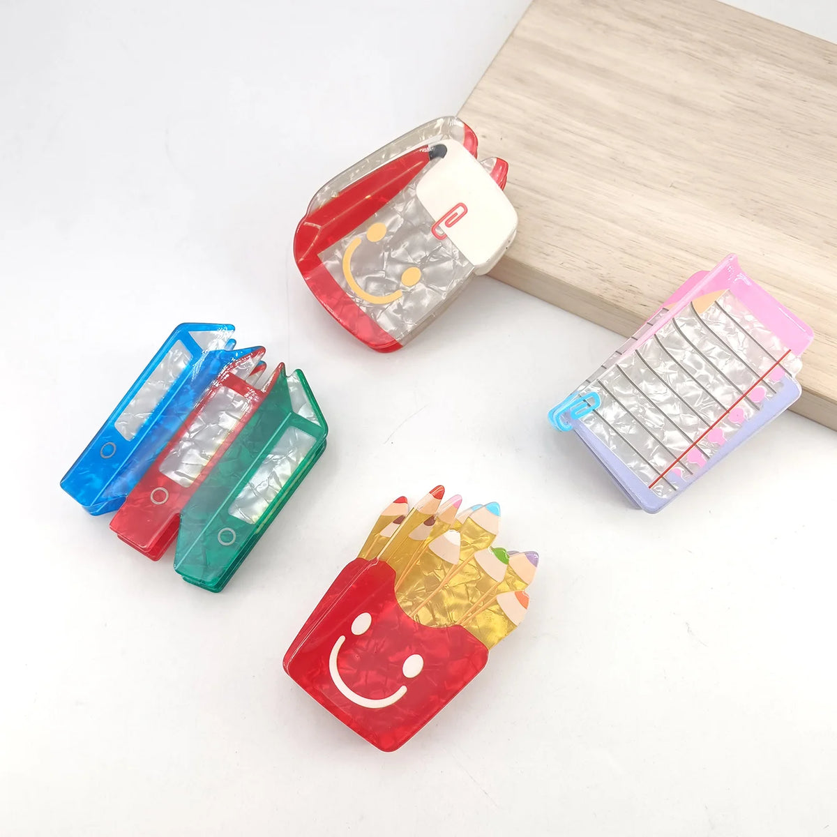 Acrylic Smiley Face Book Hair Claw Clip – Cute Back-to-School Hair Claw Clip SWANS