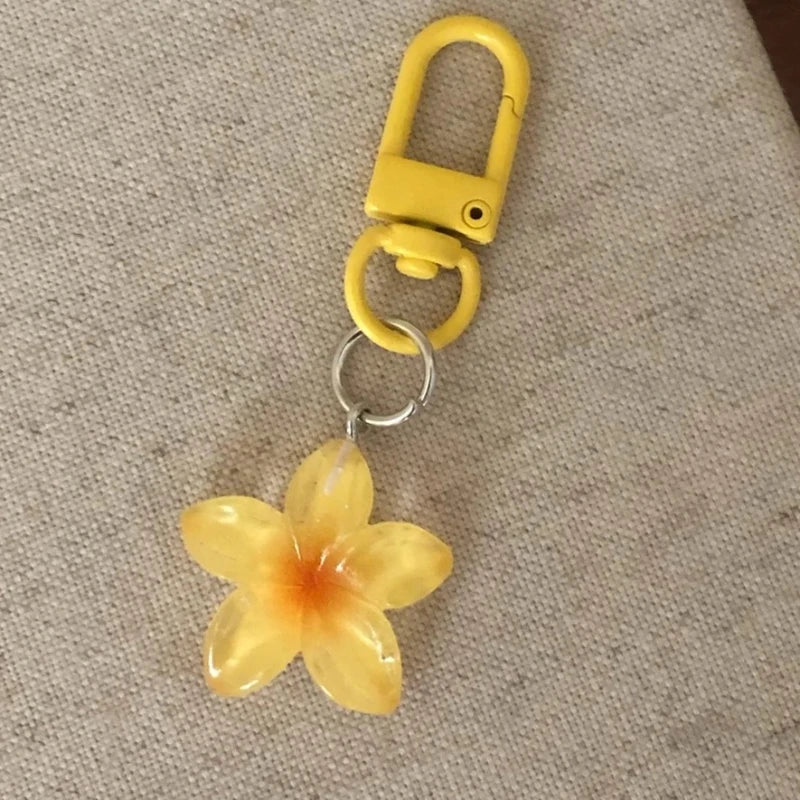 Transparent Floral Keychain – Cute Aesthetic Key Holder Charm Fashion Keychain SWANS Yellow