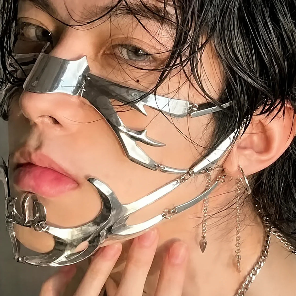 Cyberpunk Metal Alloy Half Face Mask – Cosplay & Streetwear Cosplay Face Mask SWANS