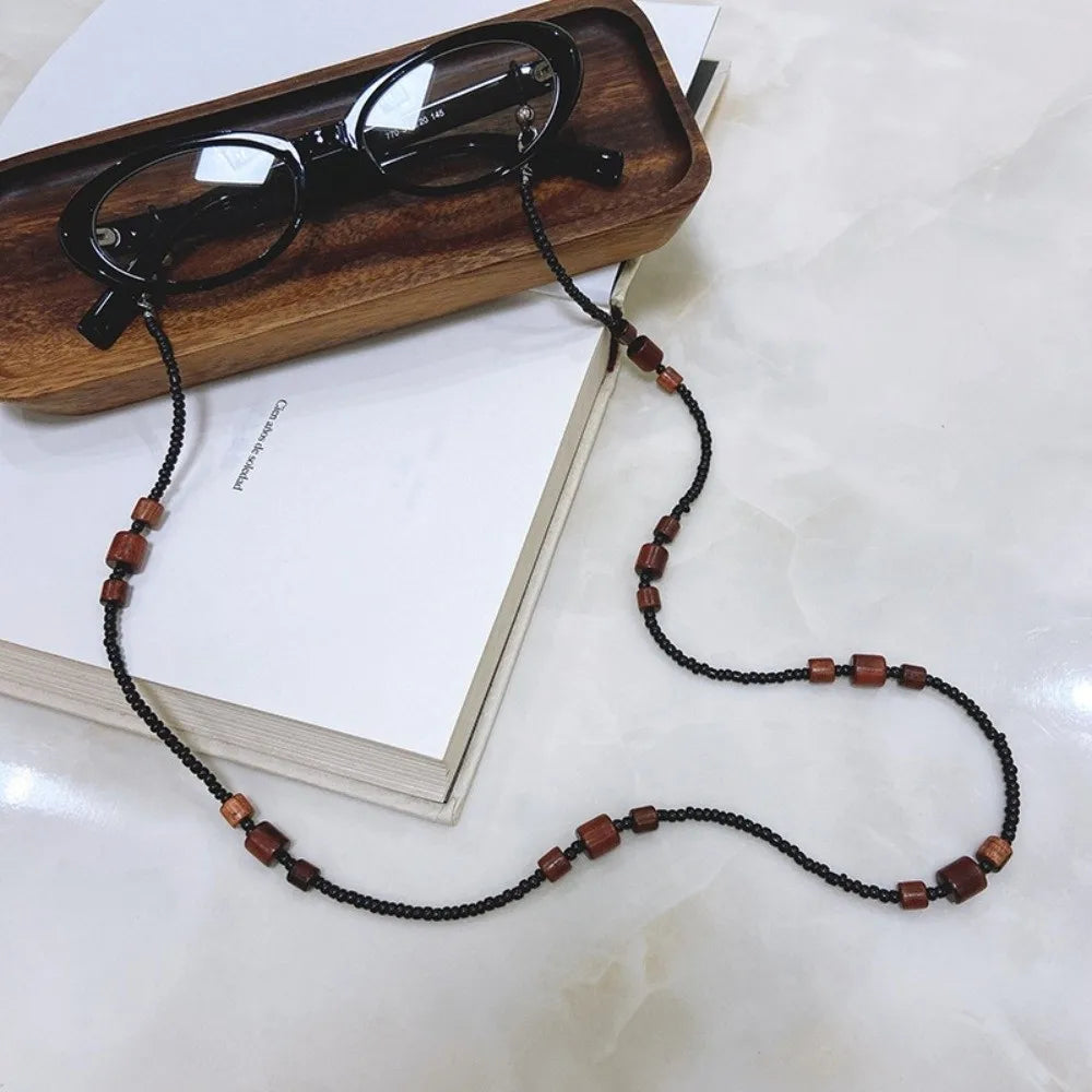 Vintage Beaded Eyeglass Chain – Wood Bead Glasses Retainer Eyeglass Chain SWANS