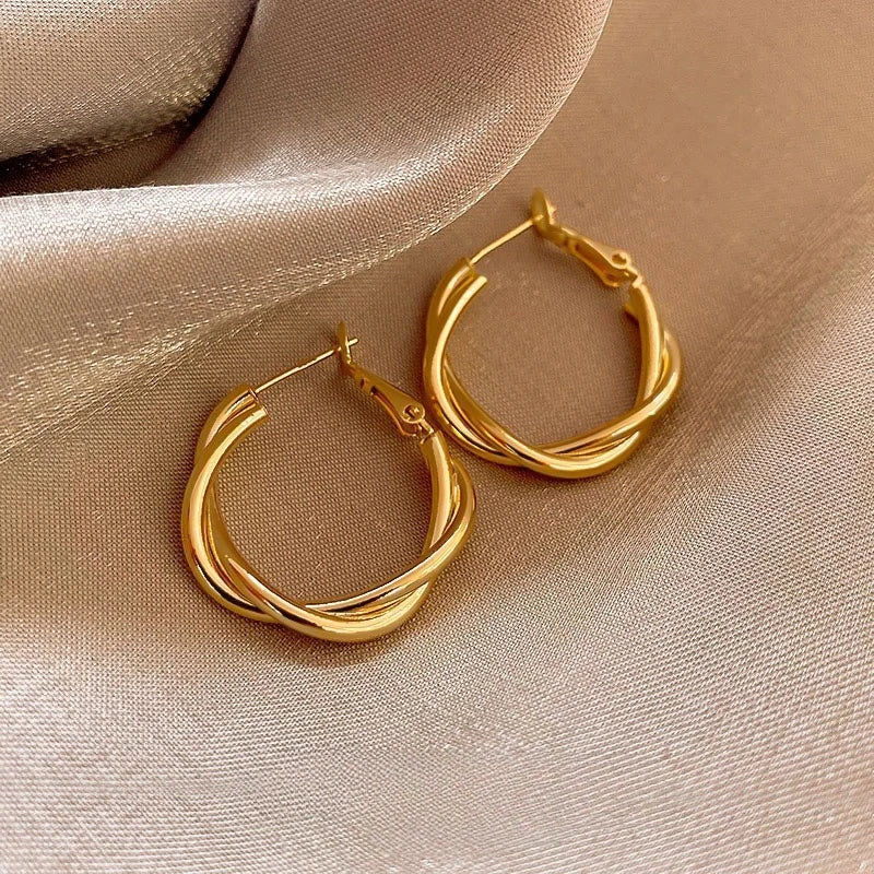 Vintage Metal Drop Earrings for Women – Gold & Silver Drop Earrings SWANS Golden H