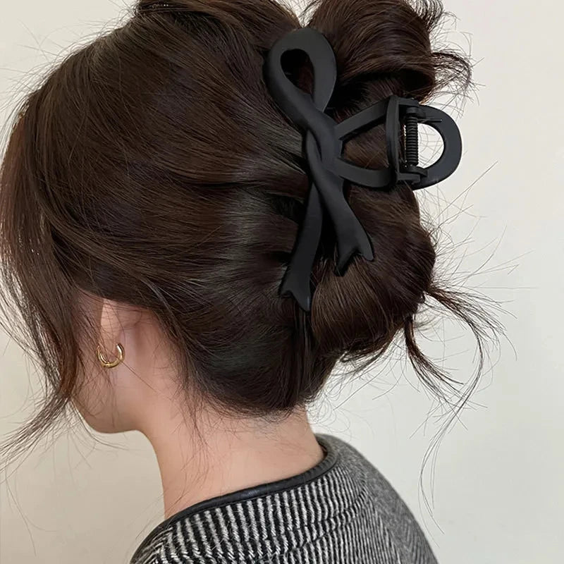 13CM Matte Vintage Bow Hair Claw Clips for Women Hair Claw Clips SWANS