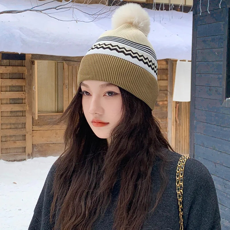 Women's Fluffy Pom-Pom Beanie – Warm Knit Winter Hat Winter Knit Beanie SWANS