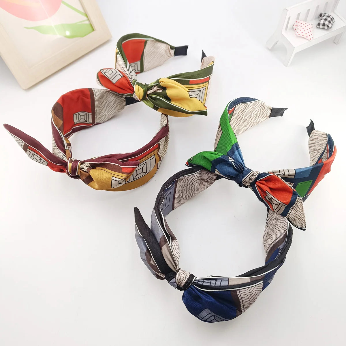 Women's Wide Bow Flower Headband – Turban Hairband 1 or 4 Pack Fashion Headband SWANS 4PCS-G