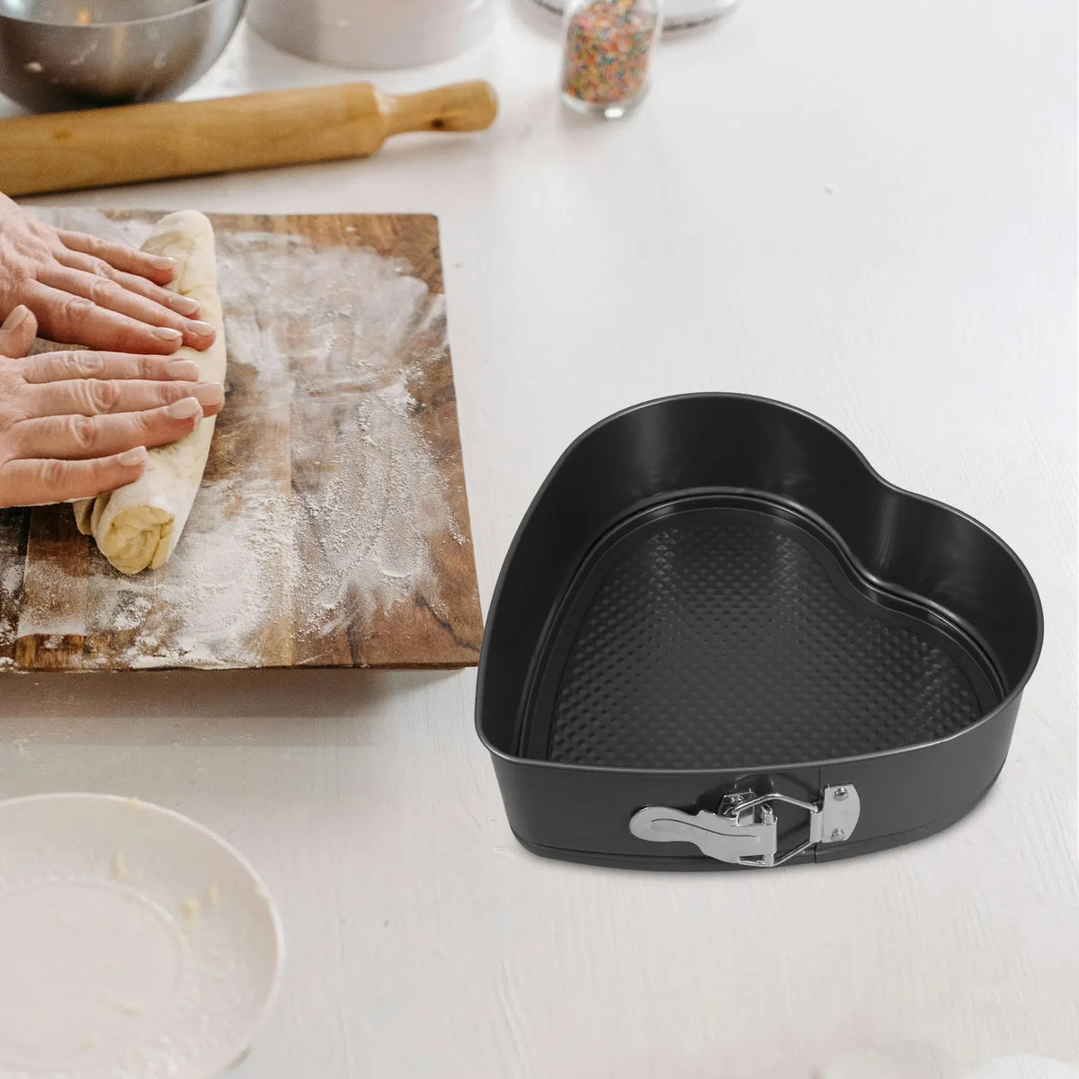 Heart Springform Cheesecake Pan – Nonstick Carbon Steel Mold Springform Cake Pan SWANS
