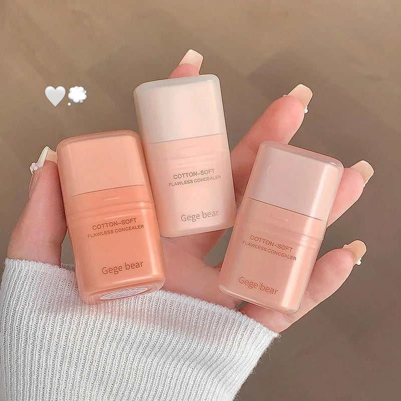 Full Coverage Hydrating Concealer – Lightweight Long Wear Face Concealer SWANS