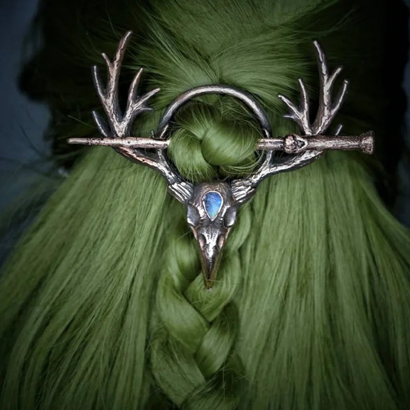 Gothic Skull Moonstone Hair Stick – Y2K Retro Hairpin Gothic Hair Accessory SWANS