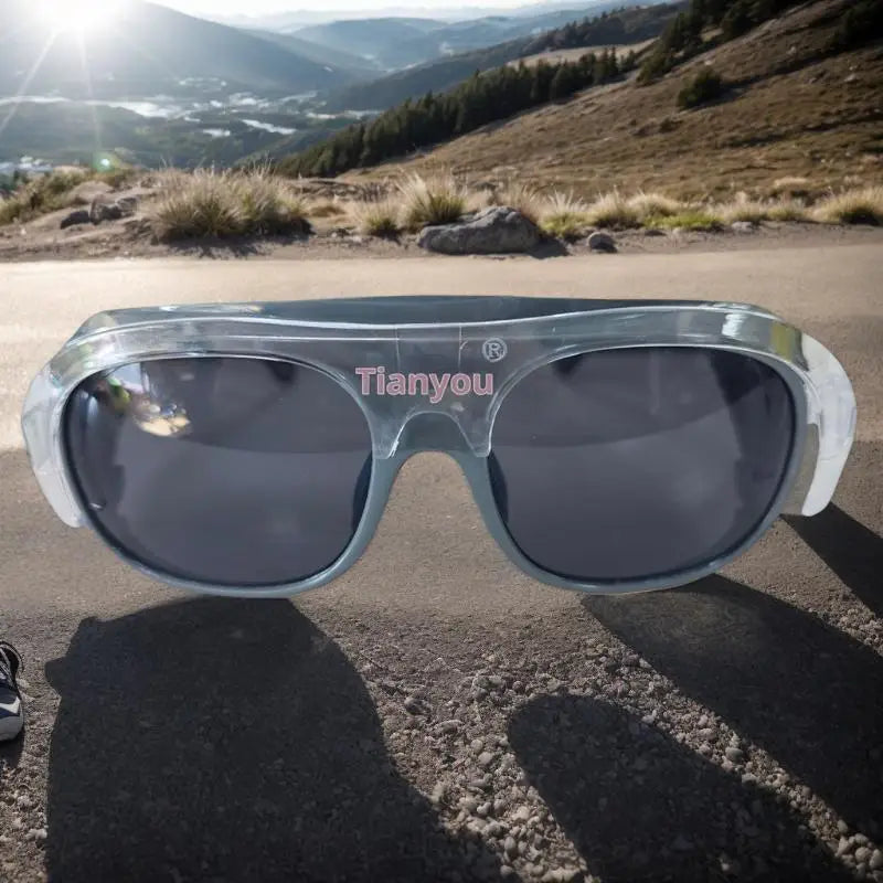 Anti-Glare Welding Safety Glasses – PC Lens Eye Protection Welding Safety Glasses SWANS