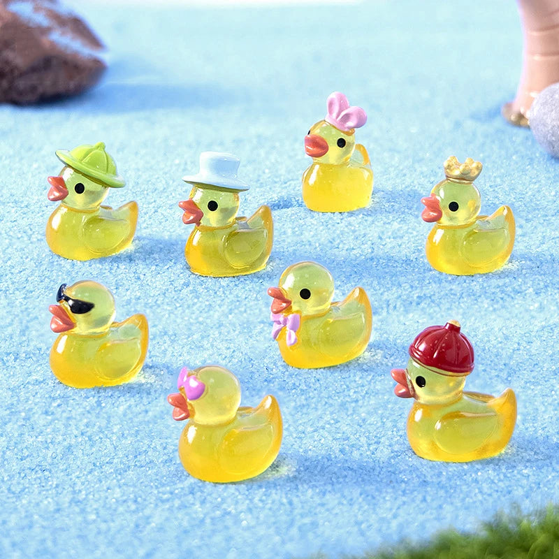 8-Pack Glow-in-the-Dark Mini Duck Figurines – Resin Decor Resin Miniature Figurines SWANS