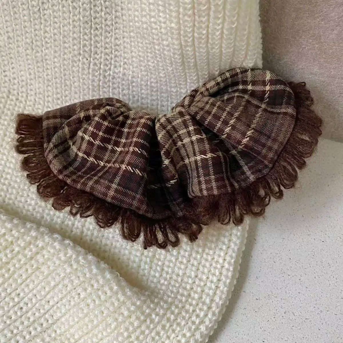 Plaid Fringed Scrunchie – Vintage Tartan Hair Tie for Women Hair Scrunchie SWANS