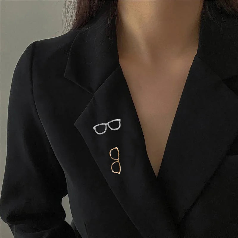 Eyeglasses Lapel Pin – Unisex Alloy Mini Brooch for Suits & Bags Lapel Pin Brooch SWANS