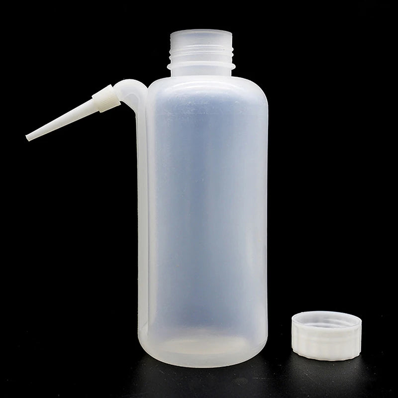 500ml PE Refillable Squeeze Wash Bottle – Squirt Container Squeeze Wash Bottle SWANS