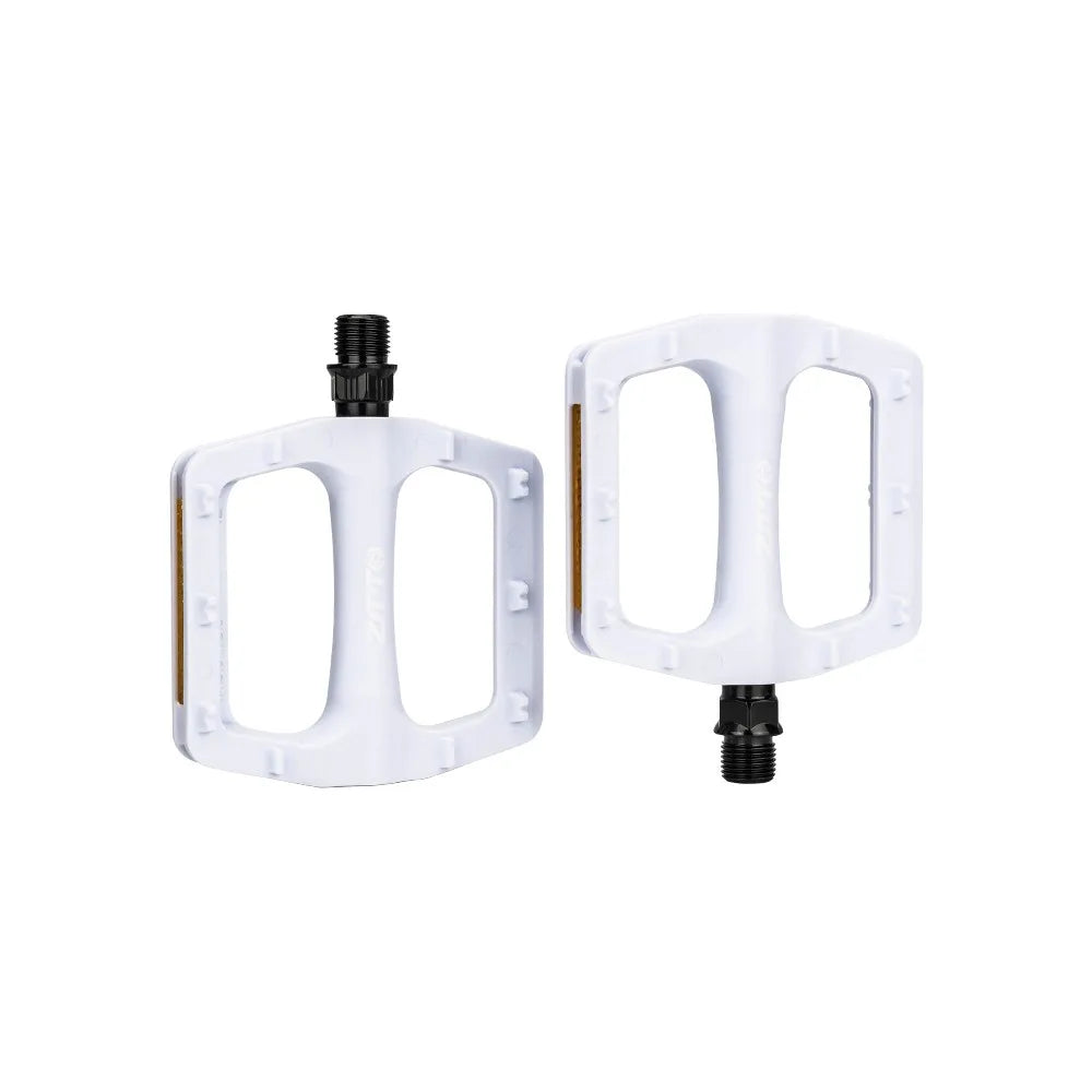 Ultralight Nylon Bike Pedals 9/16" Anti-Slip Sealed Bearings Pair Bike Pedals SWANS White