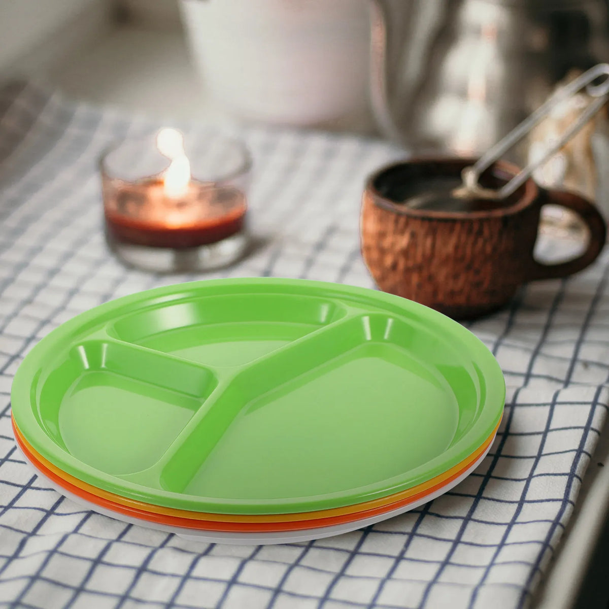 4-Pack Melamine Divided Plates 3-Compartment Sectioned Dinner Divided Dinner Plates SWANS