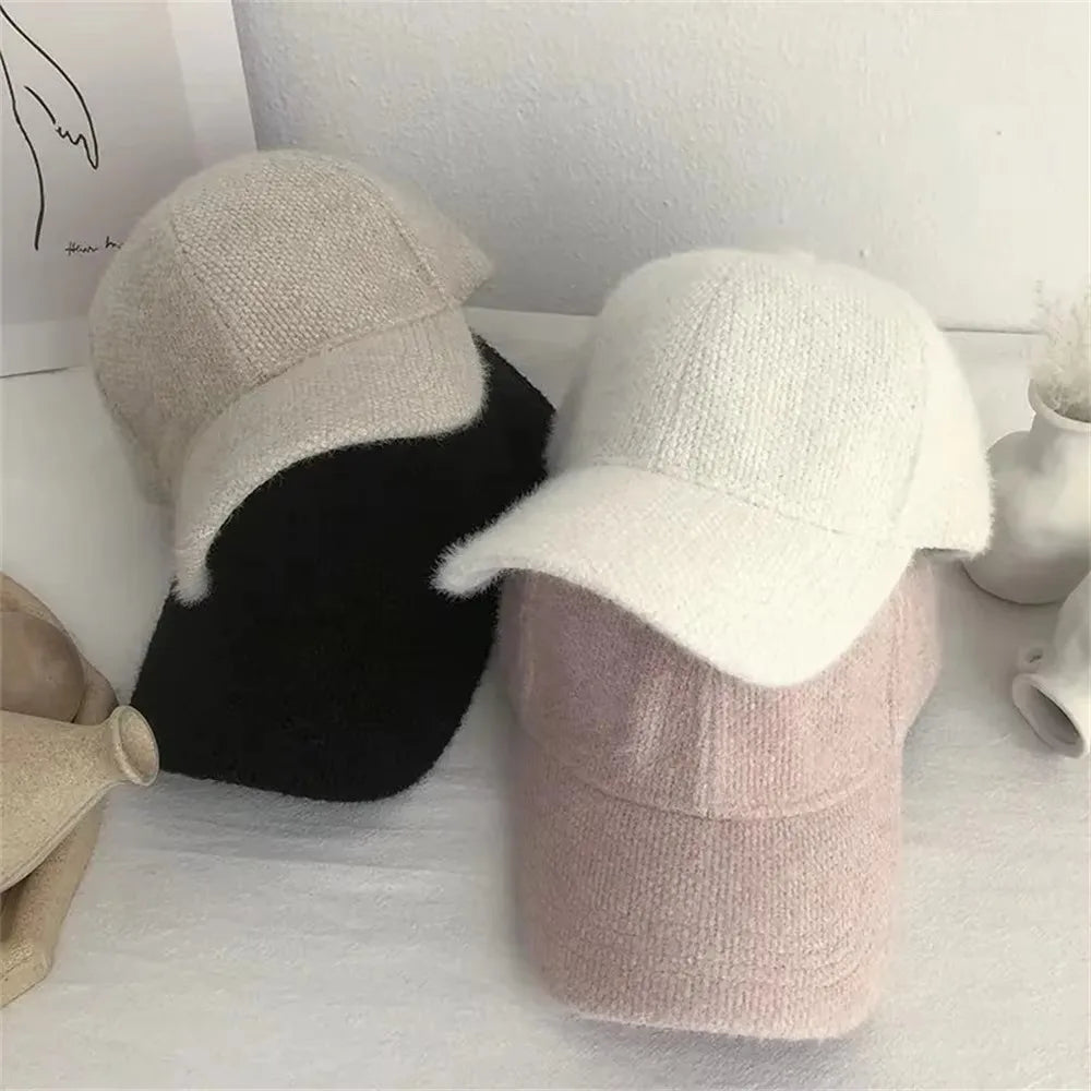 Women's Plush Baseball Cap – Warm Adjustable Visor Hat Baseball Cap SWANS