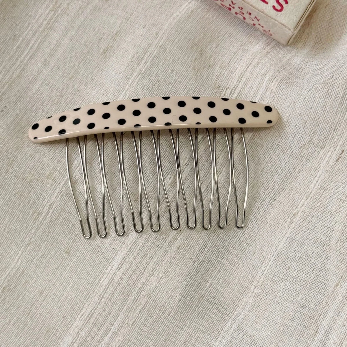 Vintage Polka Dot Hair Side Combs – Retro Women's Accessory Hair Side Combs SWANS beige