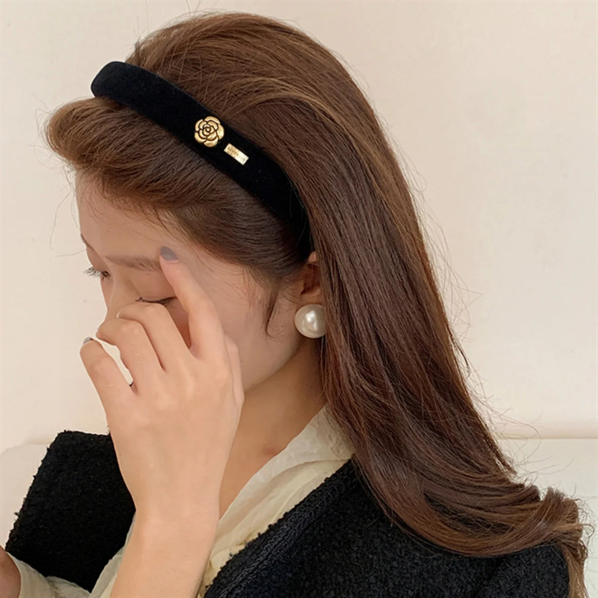 Black Velvet Headband Gold Rose Detail – Women's Hair Accessory Velvet Hair Headband SWANS