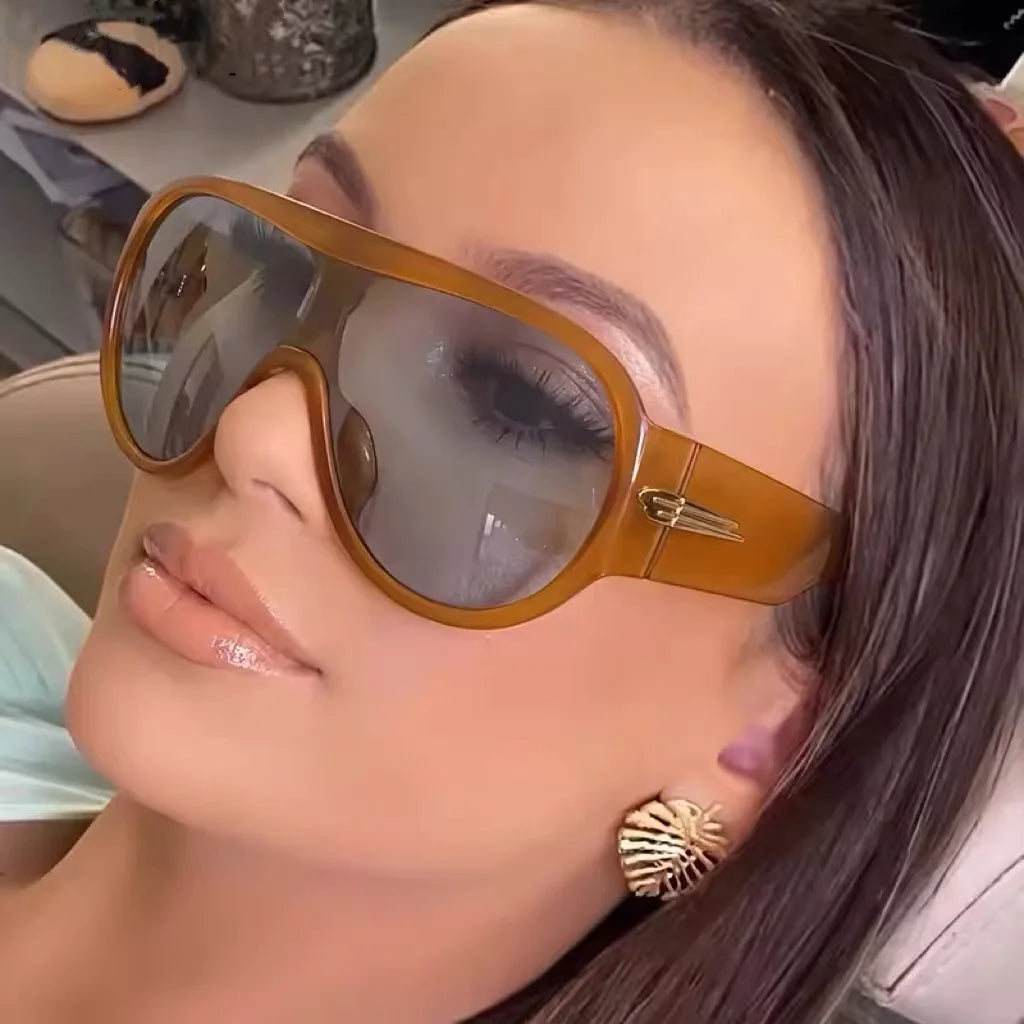 TOYEARN Oversized Y2K Punk Sunglasses – UV400 Unisex Fashion Sunglasses SWANS