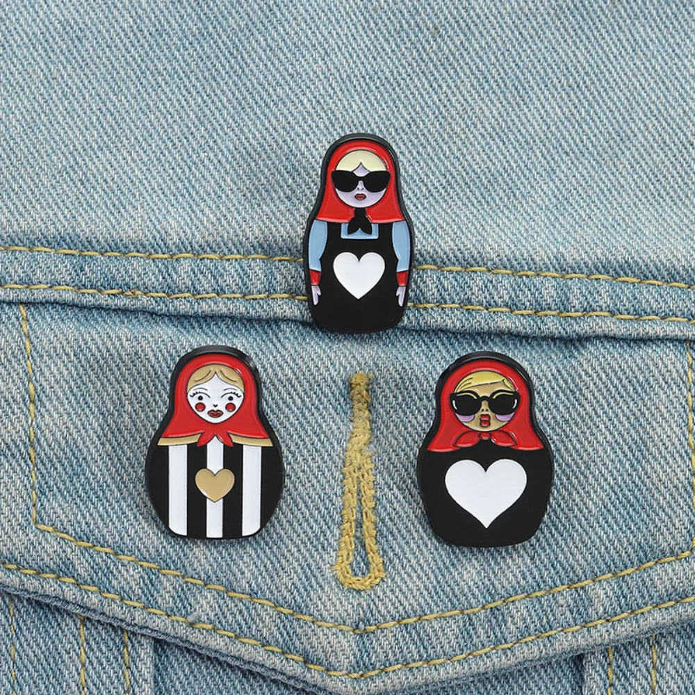 Russian Nesting Doll Brooch – Zinc Alloy Cartoon Badge Pin Fashion Brooch Pin SWANS