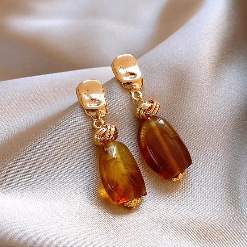 Tiger Eye Stone Stud Earrings – Zinc Alloy Light Luxury Stud Earrings SWANS 14