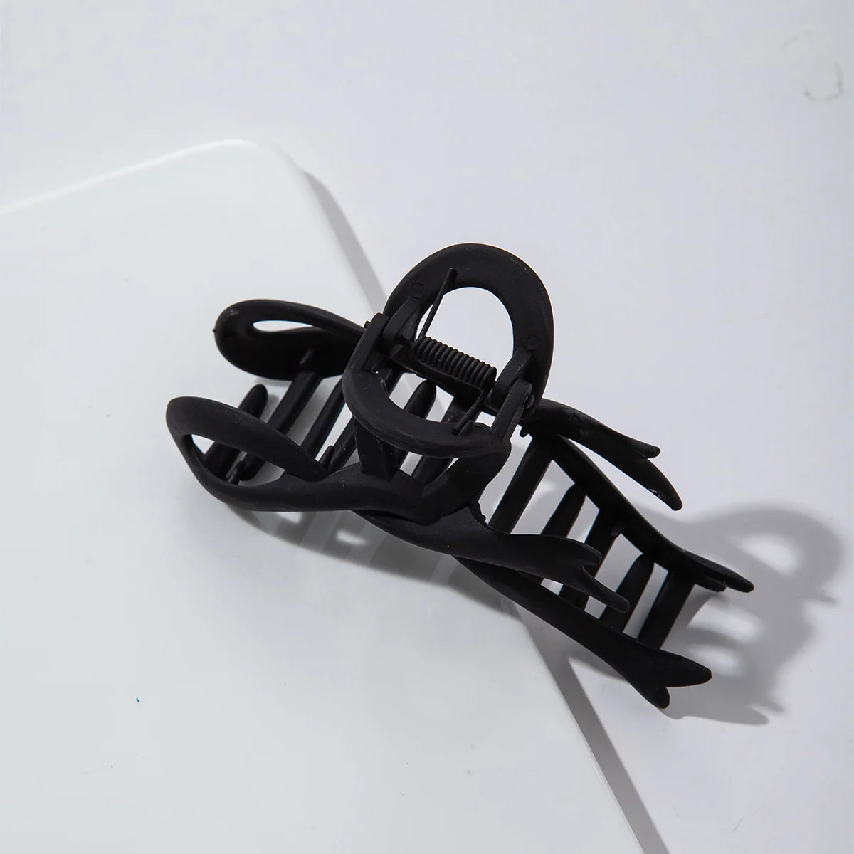 13CM Matte Vintage Bow Hair Claw Clips for Women Hair Claw Clips SWANS