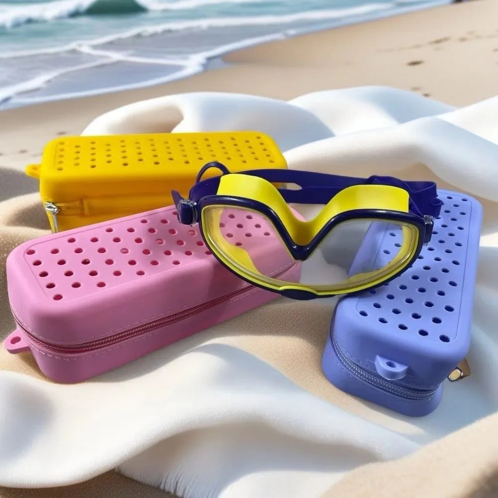 SWANS Silicone Swim Goggle Case – Breathable Travel Storage Box Goggle Storage Case SWANS