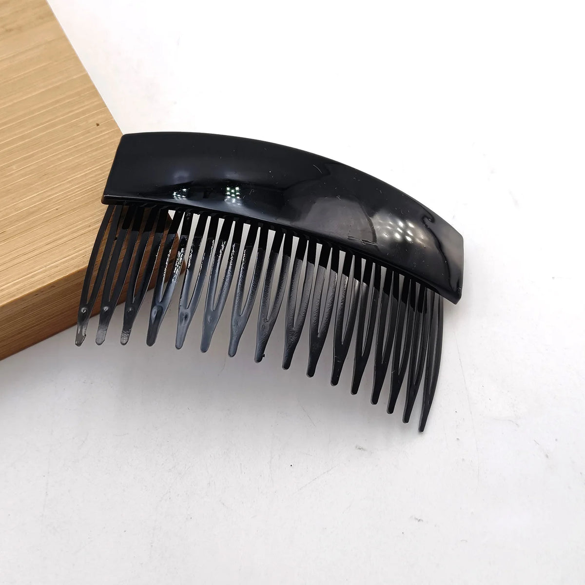 SWANS Frosted Wide-Tooth Hair Comb – Invisible Fixed Hold Hair Styling Comb SWANS black