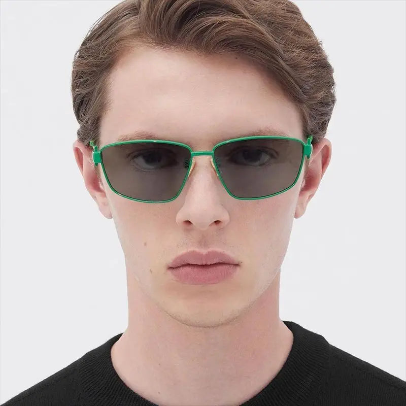 TOYEARN Vintage Square Sunglasses UV400 Metal Steampunk Shades Fashion Sunglasses SWANS