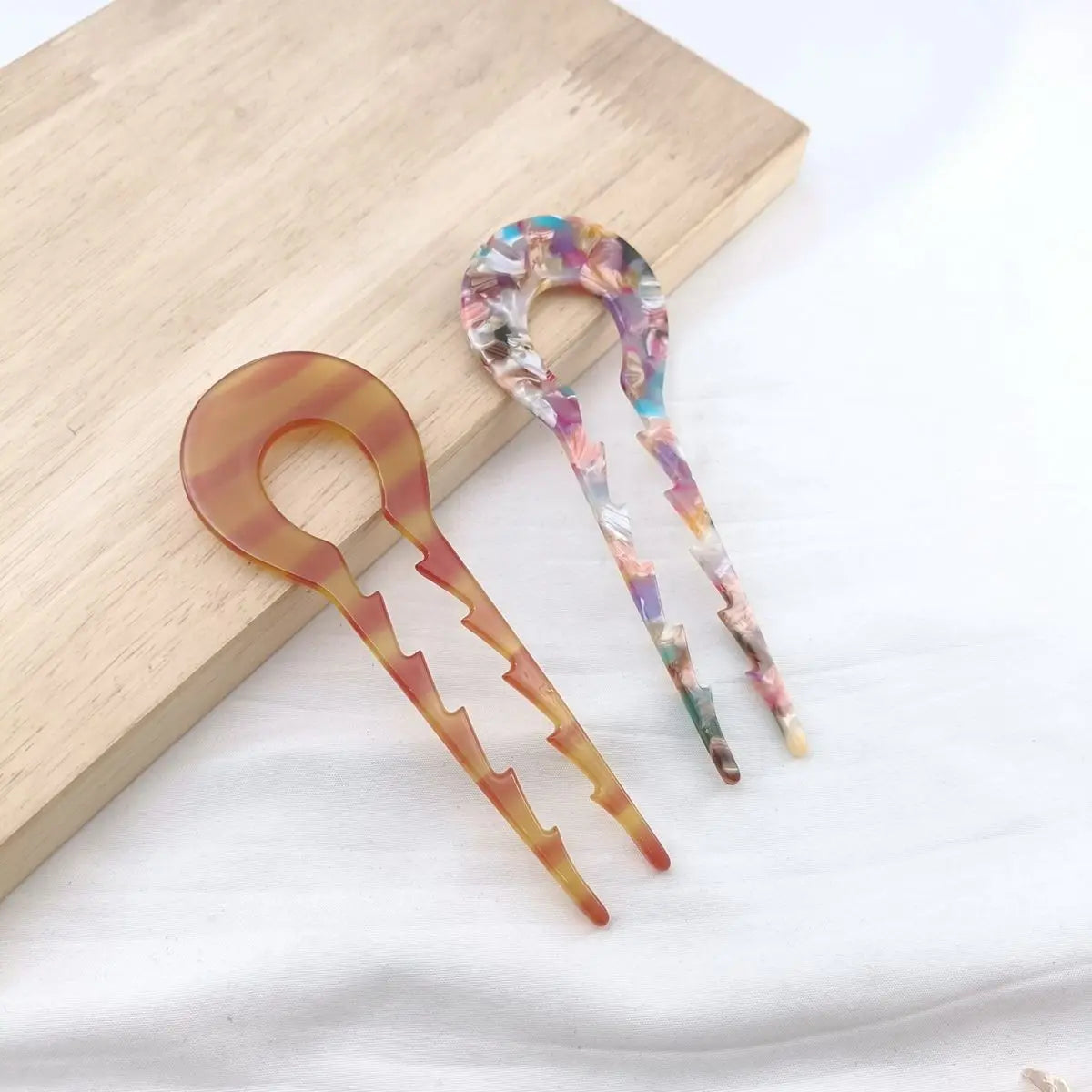 U-Shape Hair Forks Anti-Slip Teeth Vintage Pins – 2/3 Pack Hair Fork Set SWANS 2 PCS D