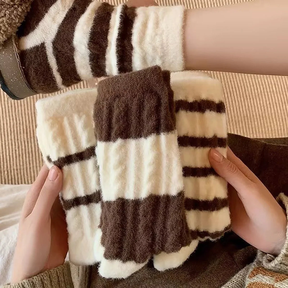 Women's Fleece-Lined Thermal Winter Socks – Cozy Sleep Socks Thermal Winter Socks SWANS