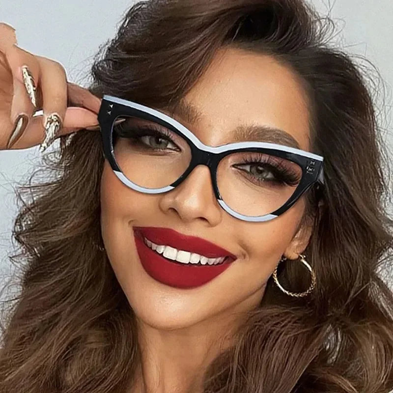 TOYEARN Cat Eye Reading Glasses – Blue Light Blocking Women Reading Glasses SWANS